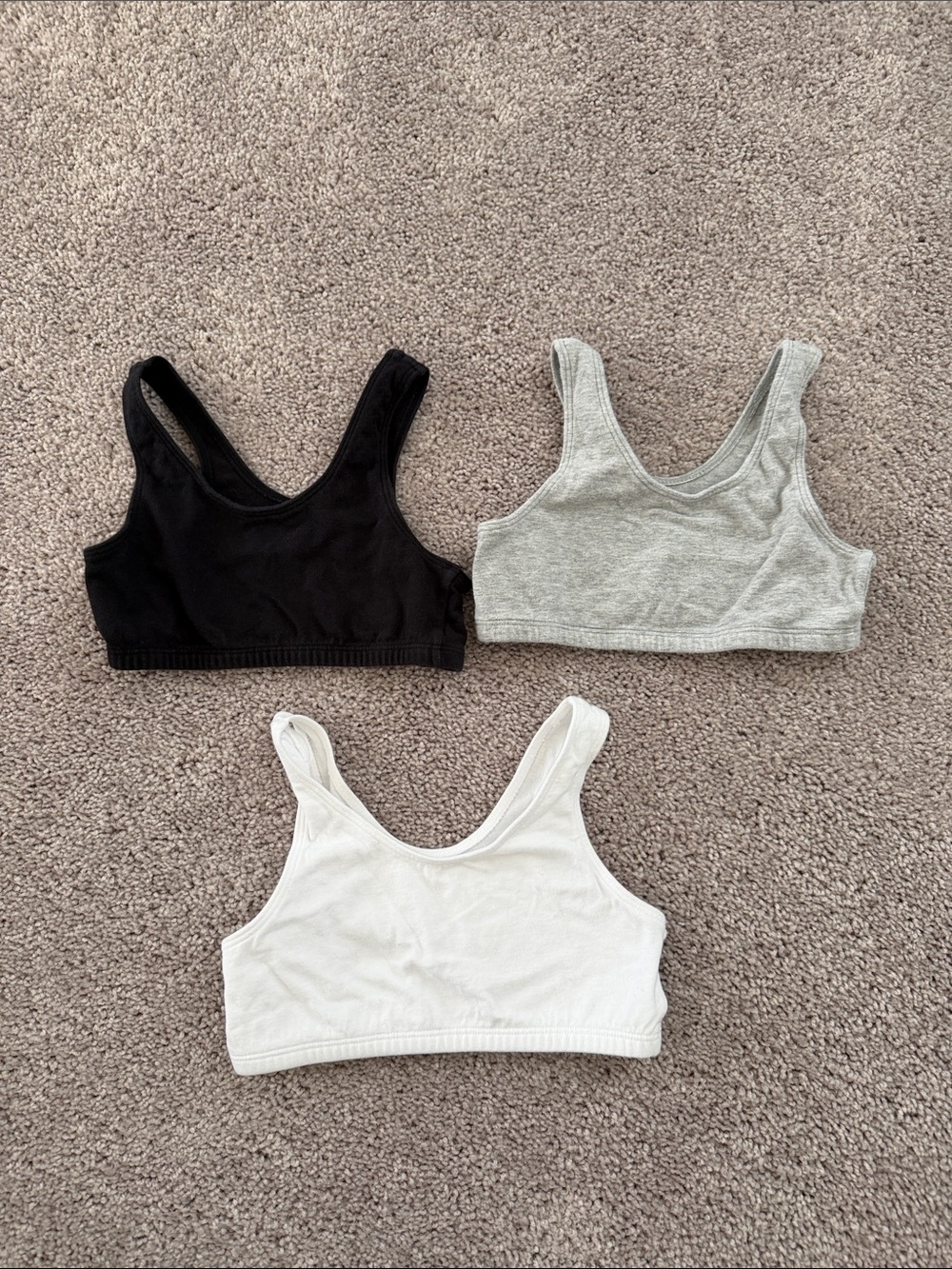 Fruit of the Loom Kids 3-Pack Crop Bras in Black, Gray, White